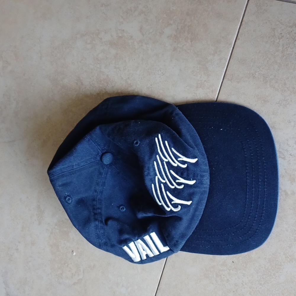 Caps - Picture 3 of 6